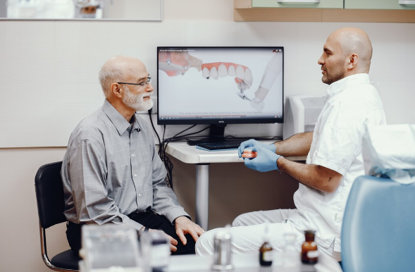 Dental Implant Clinic in Noida